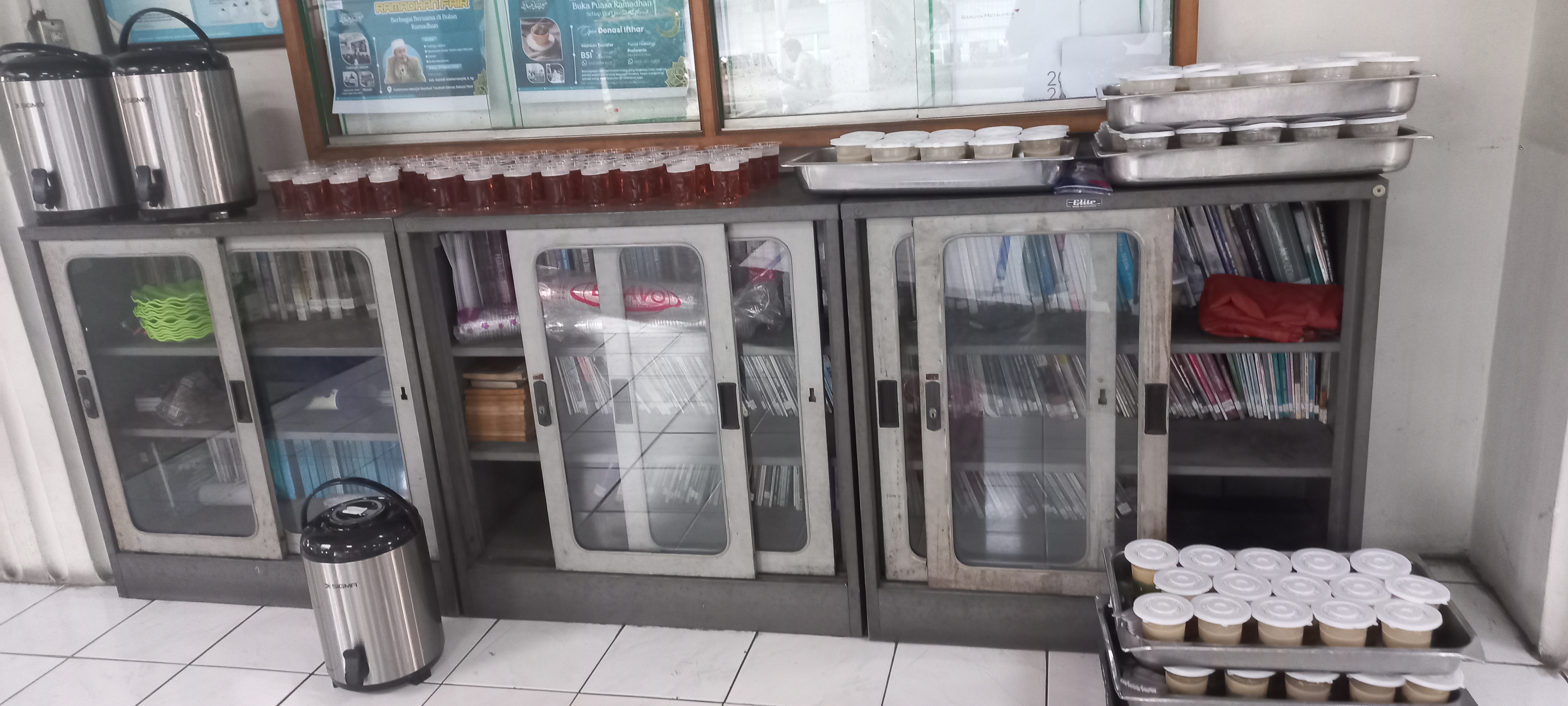 Takjil persiapan berbuka puasa