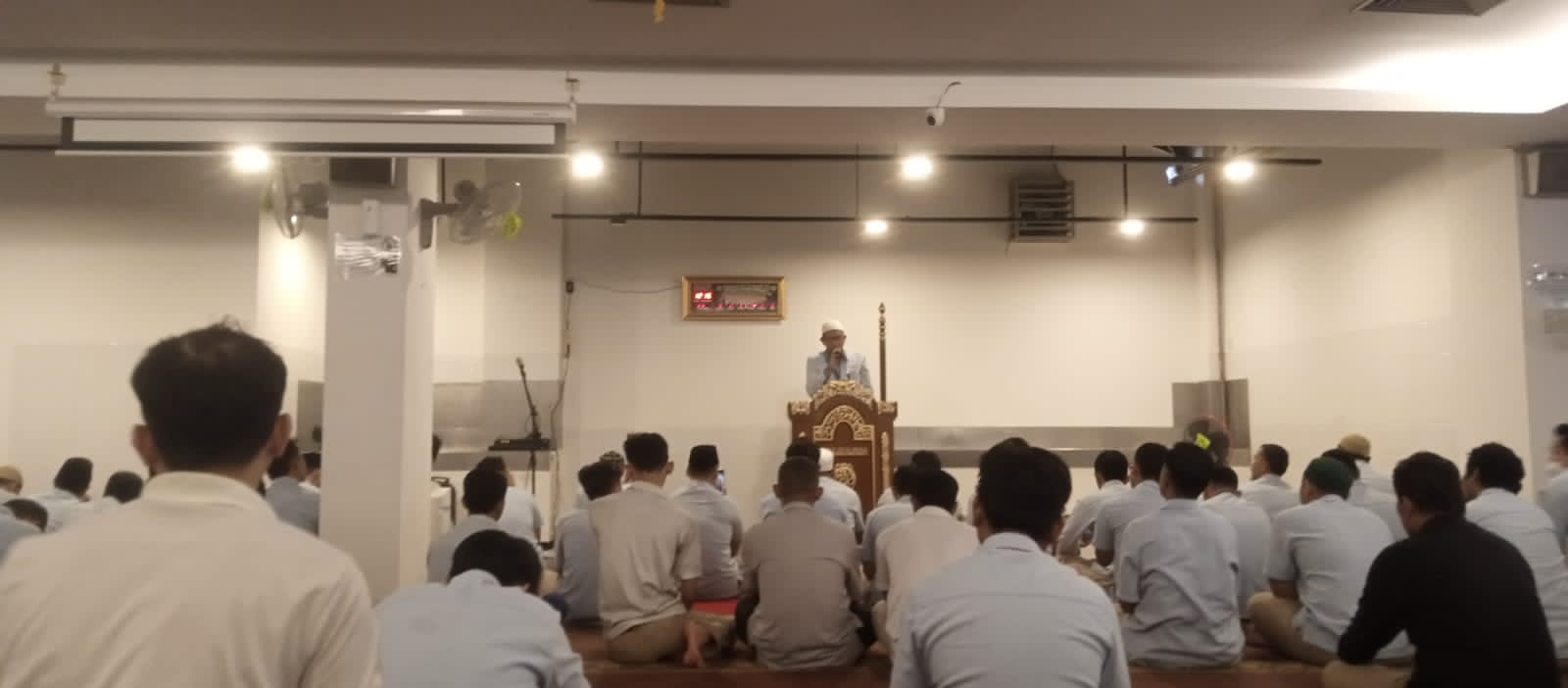 Kajian setelah sholat dzuhur 