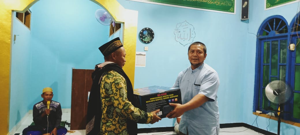 Penyerahan Cendera Mata