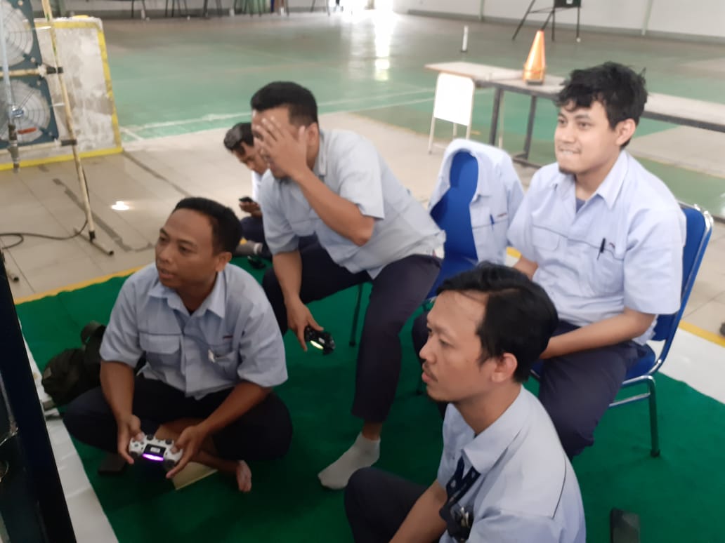 Antusias Team E-Sport ASKI berlatih FIFA menyambut Kambing Cup AGI15
