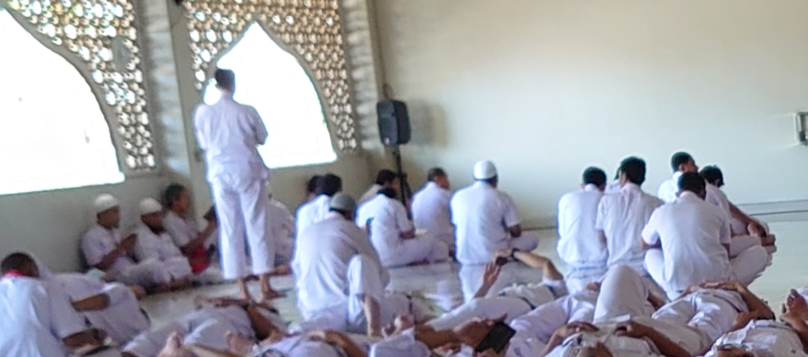 Selesai sholat dhuhur 